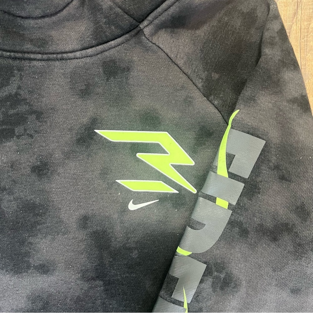 Nike 3 Brand Kids Hoodie Pullover Black/Grey Fired Up Graphic Tie dye Neon Sz Sm - Picture 2 of 4
